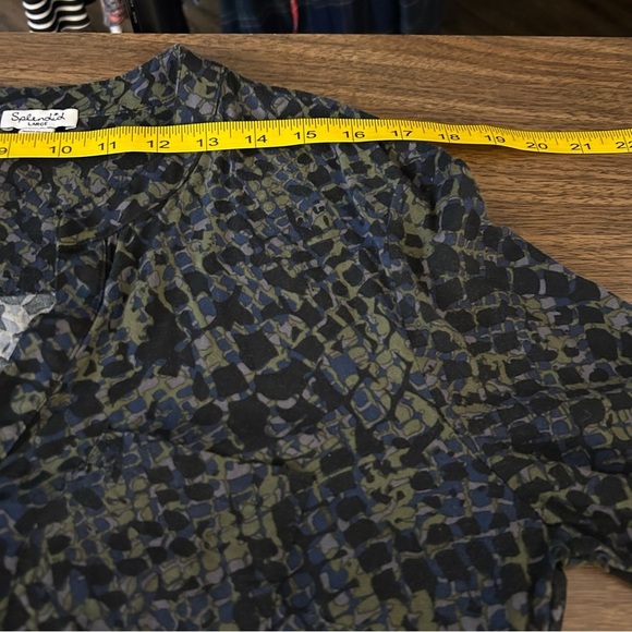 ❤️Splendid Patterned Long Sleeve Top L - Picture 7 of 10